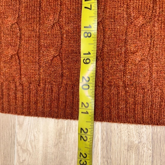 Brooks Brothers Brown V-Neck Cable Knit Sweater - Picture 5 of 6